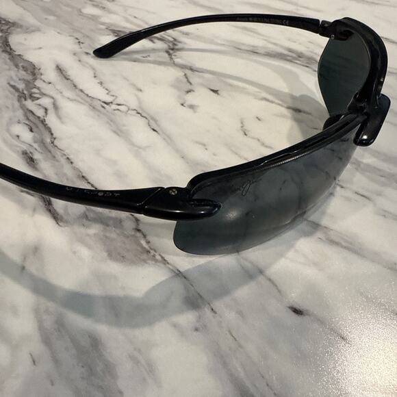 Authentic Maui Jim MJ-412 - 02 Polarized Wrap Sport Sunglasses Men Pre-Owned - Picture 2 of 9